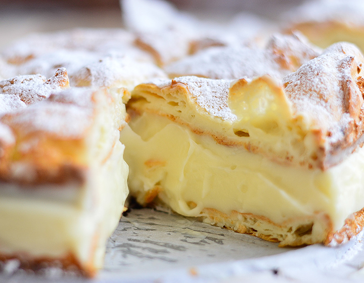 Vanilla slice pastry with custard cream filling