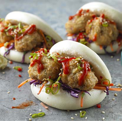 Bao buns with meat free nuggets